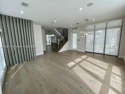 8231 NW 48th St, Doral, Florida 33166, 4 Bedrooms Bedrooms, ,3 BathroomsBathrooms,Residential,For Sale,8231 NW 48th St,A11339112