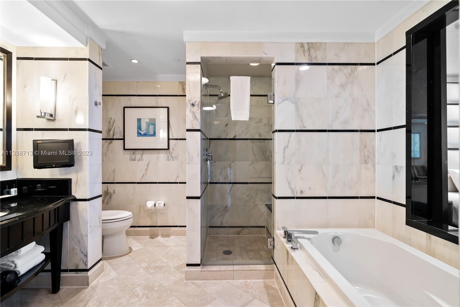 4391 Collins Ave 1911/1909/1910/1912, Miami Beach, Florida 33140, 4 Bedrooms Bedrooms, ,1 BathroomBathrooms,Residential,For Sale,4391 Collins Ave 1911/1909/1910/1912,A11338713
