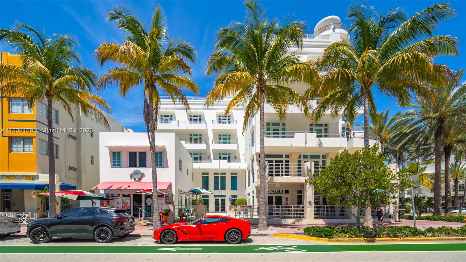 448 Ocean Dr 201, Miami Beach, Florida 33139, 3 Bedrooms Bedrooms, ,3 BathroomsBathrooms,Residential,For Sale,448 Ocean Dr 201,A11339169