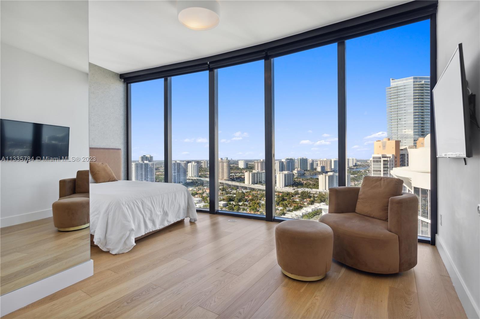 18555 Collins Ave, Sunny Isles Beach, FL, 33160 United States, 4 Bedrooms Bedrooms, ,4 BathroomsBathrooms,Residential,For Sale,Collins Ave,A11335784