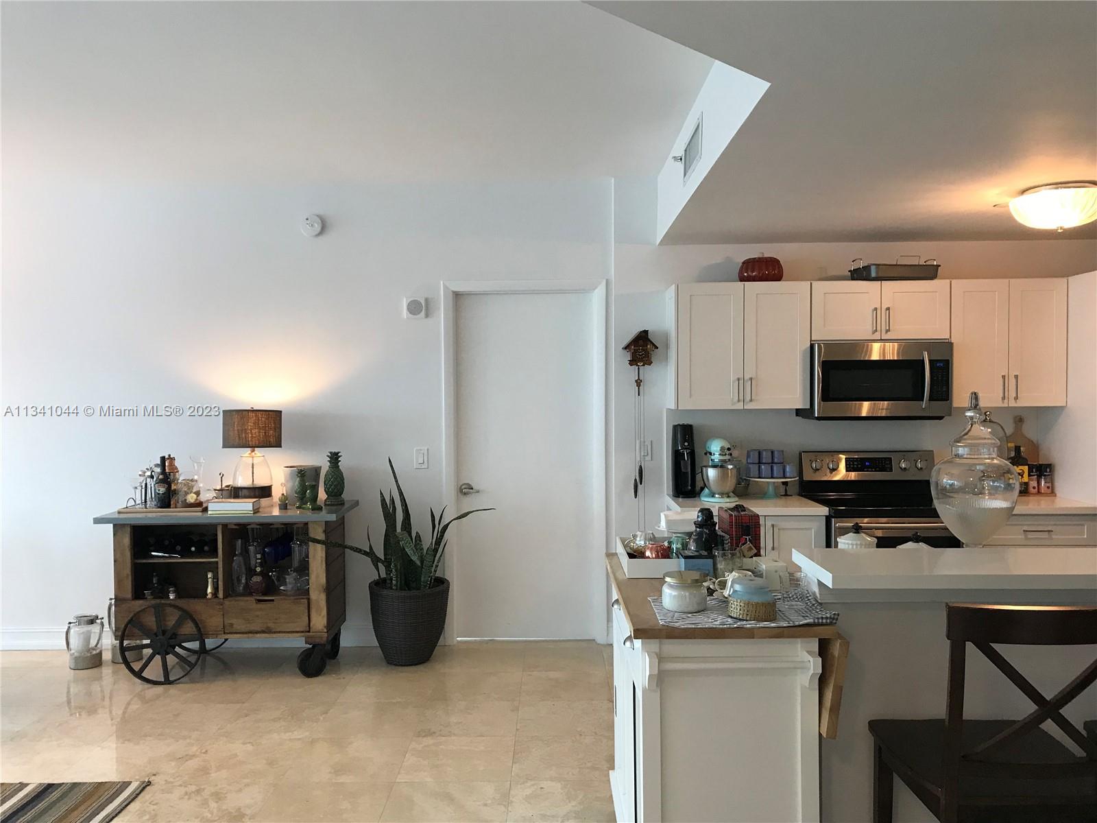 3131 188 St, Aventura, FL, 33180 United States, 2 Bedrooms Bedrooms, ,2 BathroomsBathrooms,Residential,For Sale,188 St,A11341044