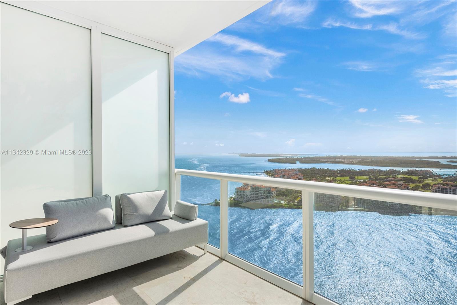100 Pointe Dr, Miami Beach, FL, 33139 United States, 2 Bedrooms Bedrooms, ,2 BathroomsBathrooms,Residential,For Sale,Pointe Dr,A11342320