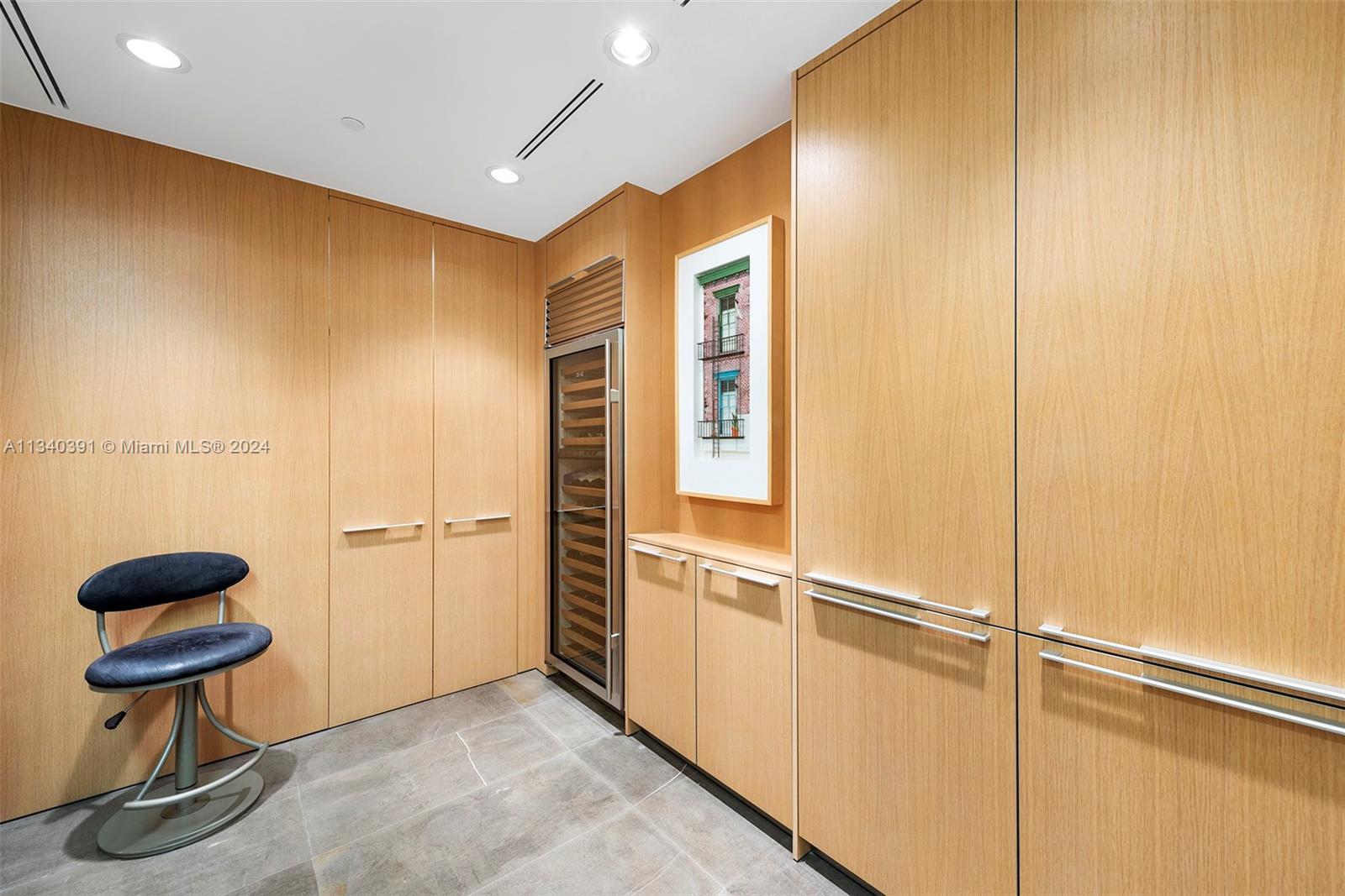 5959 Collins Ave, Miami Beach, FL, 33140 United States, 4 Bedrooms Bedrooms, ,3 BathroomsBathrooms,Residential,For Sale,Collins Ave,A11340391