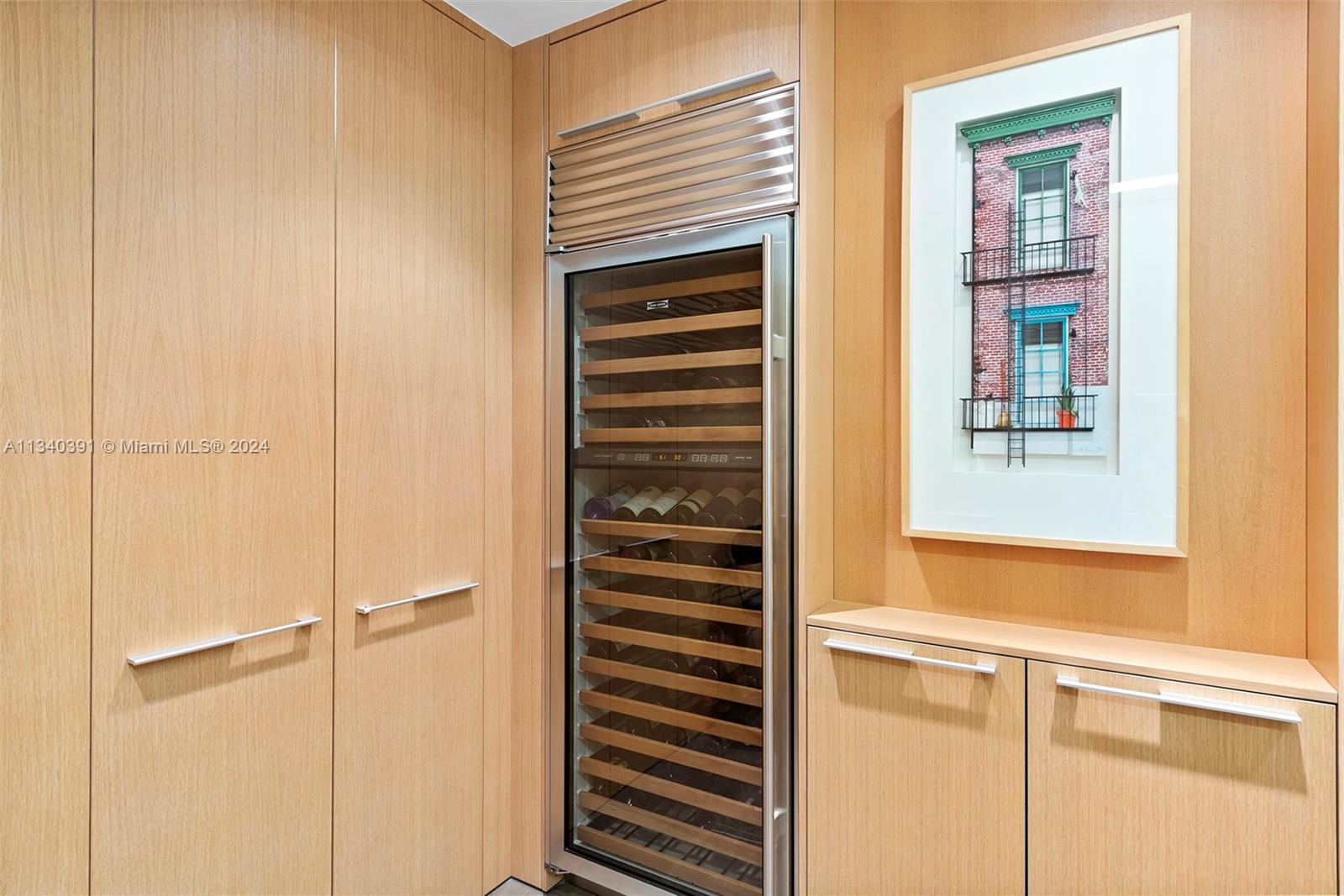 5959 Collins Ave 1106, Miami Beach, Florida 33140, 4 Bedrooms Bedrooms, ,3 BathroomsBathrooms,Residential,For Sale,5959 Collins Ave 1106,A11340391