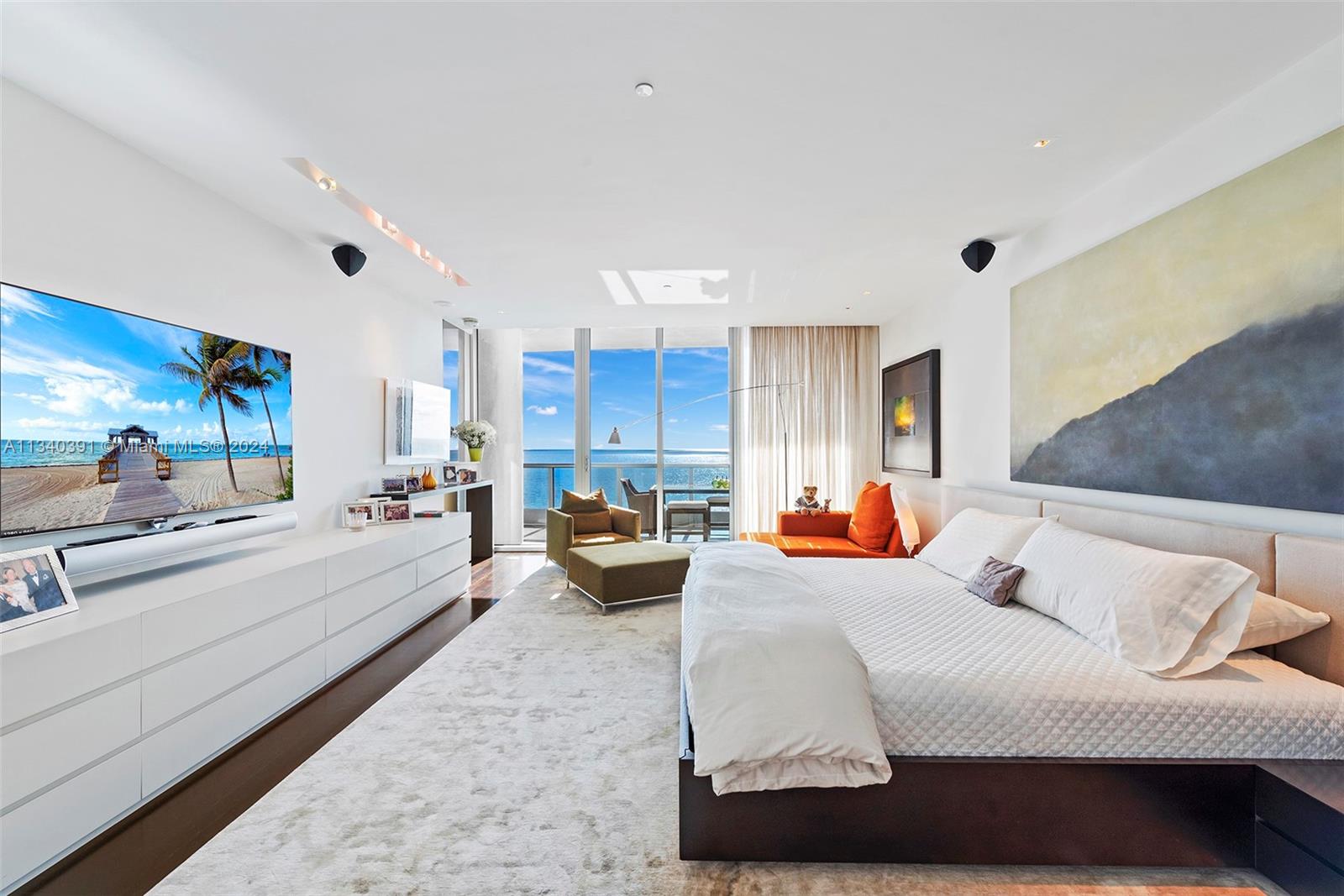 5959 Collins Ave 1106, Miami Beach, Florida 33140, 4 Bedrooms Bedrooms, ,3 BathroomsBathrooms,Residential,For Sale,5959 Collins Ave 1106,A11340391