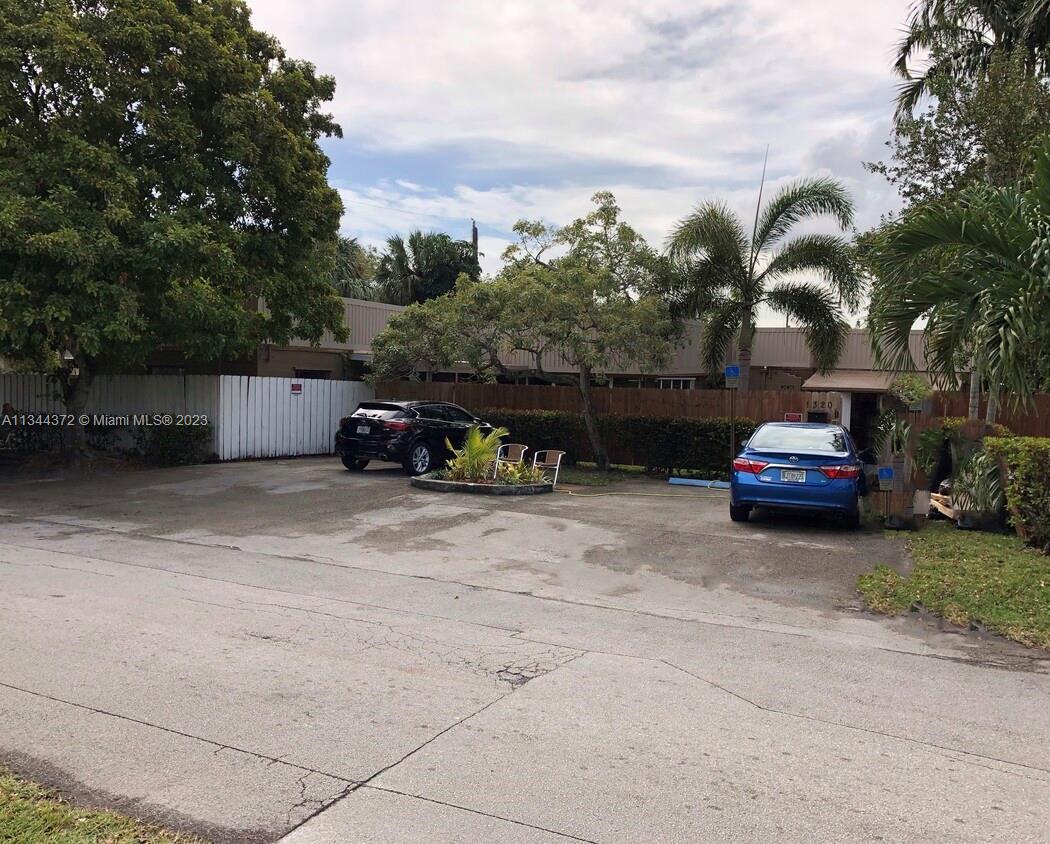 Photo of 1320 SW 26th St, Fort Lauderdale, FL 33315