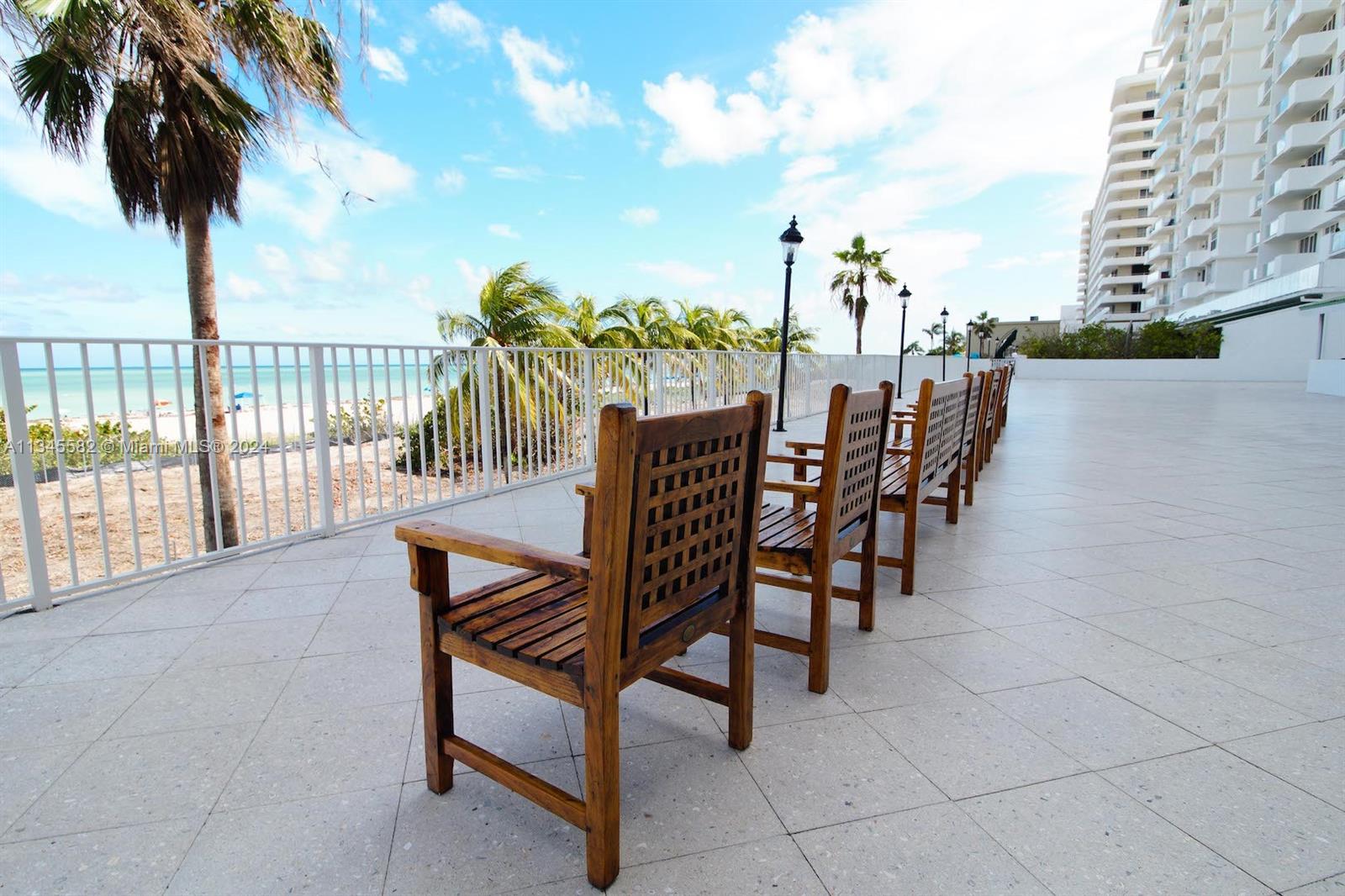 5601 Collins Ave 1405, Miami Beach, Florida 33140, 2 Bedrooms Bedrooms, ,2 BathroomsBathrooms,Residentiallease,For Rent,5601 Collins Ave 1405,A11345582