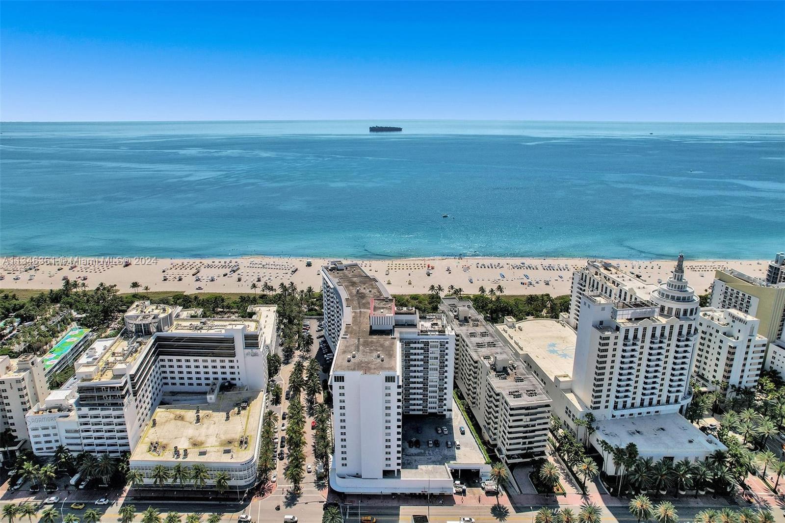 Between The Ritz Carlton  and Lowes Hotel at South Beach