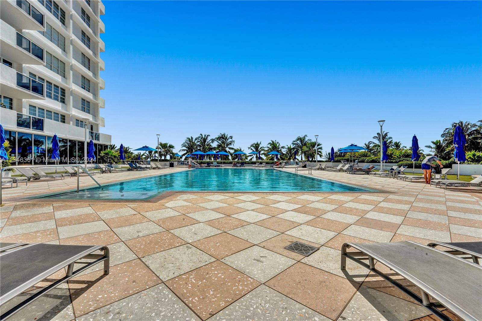 Heated pool