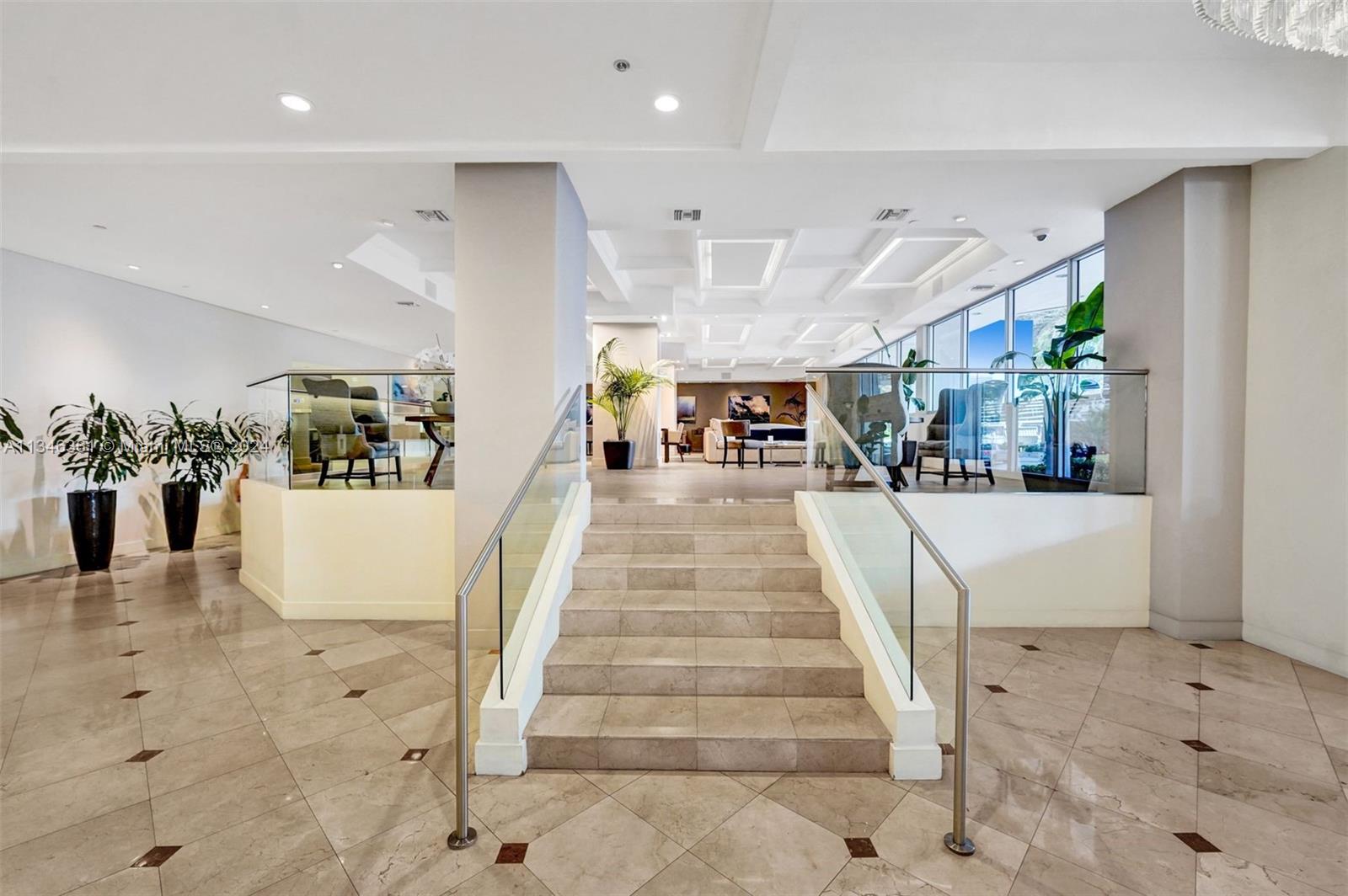 100 Lincoln Rd 1022, Miami Beach, Florida 33139, 1 Bedroom Bedrooms, ,2 BathroomsBathrooms,Residential,For Sale,100 Lincoln Rd 1022,A11346361