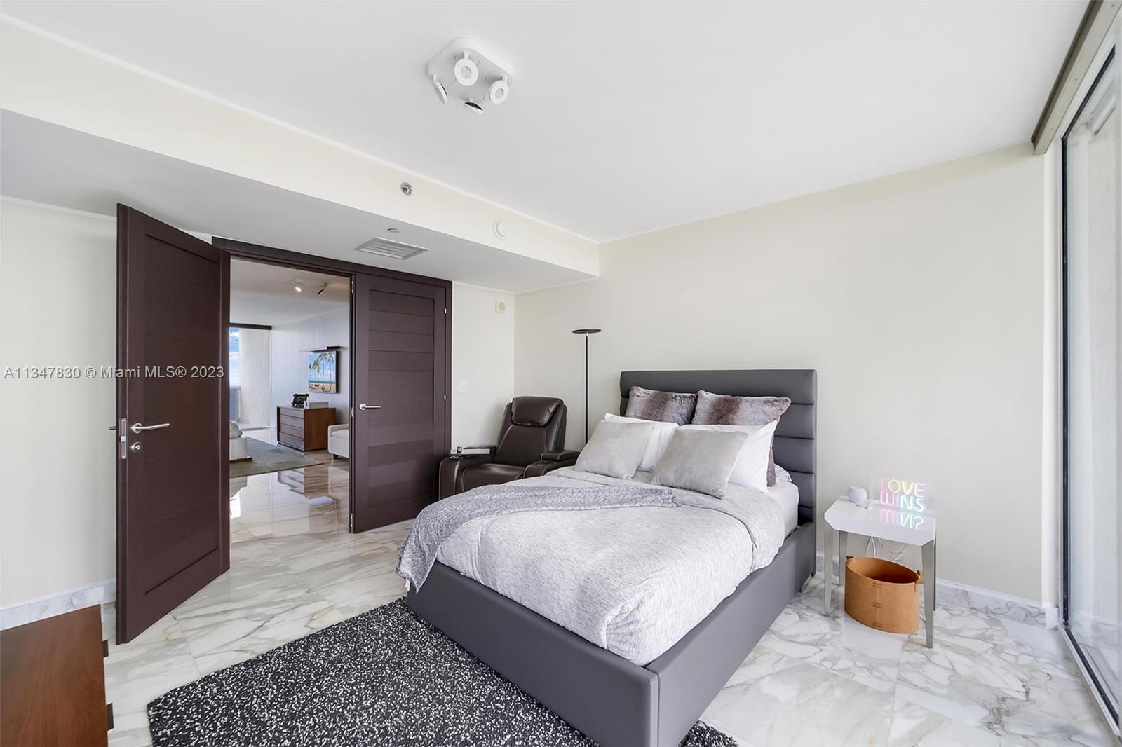 Den/Office Bedroom