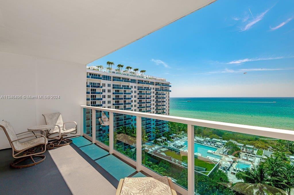 2301  Collins Ave #1424 For Sale A11348496, FL