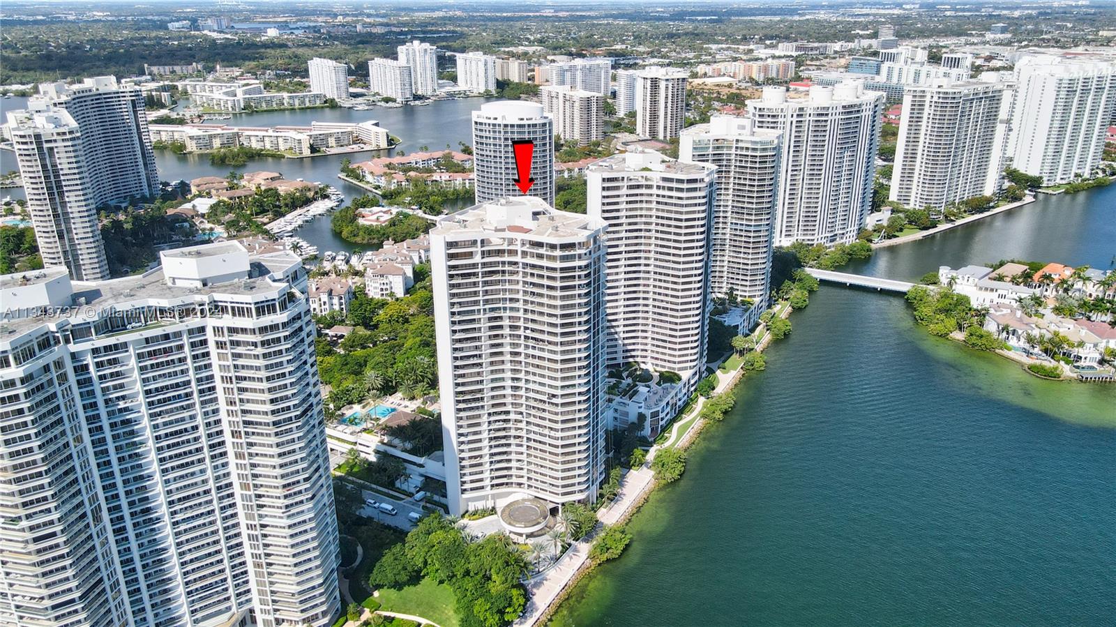 2800 Island Blvd, Aventura, FL, 33160 United States, 3 Bedrooms Bedrooms, ,3 BathroomsBathrooms,Residential,For Sale,Island Blvd,A11343737