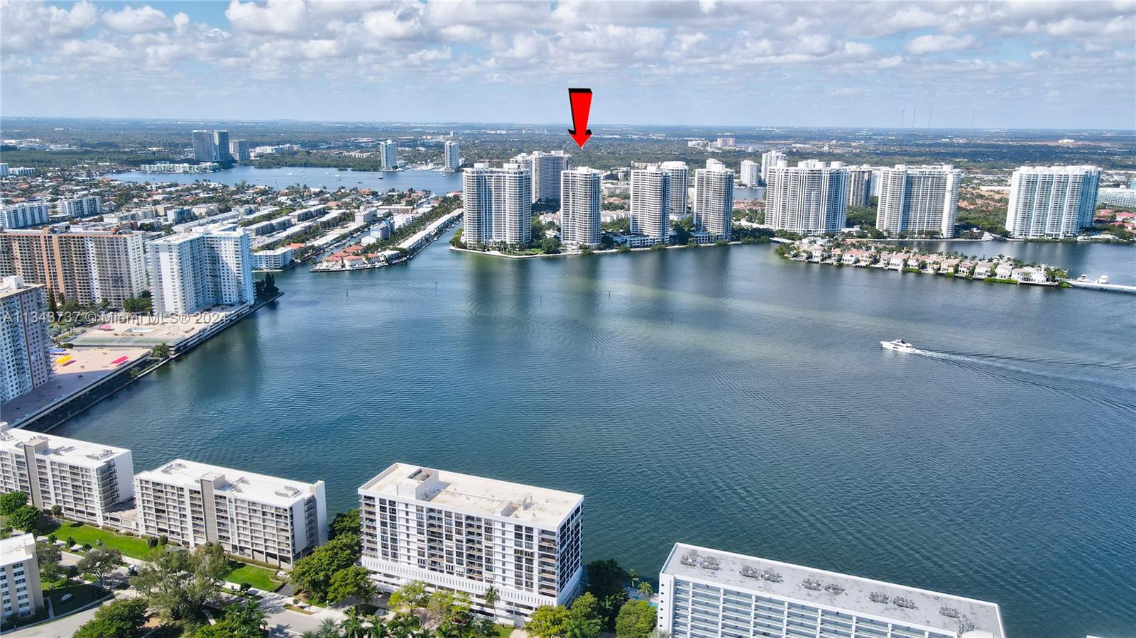 2800 Island Blvd, Aventura, FL, 33160 United States, 3 Bedrooms Bedrooms, ,3 BathroomsBathrooms,Residential,For Sale,Island Blvd,A11343737