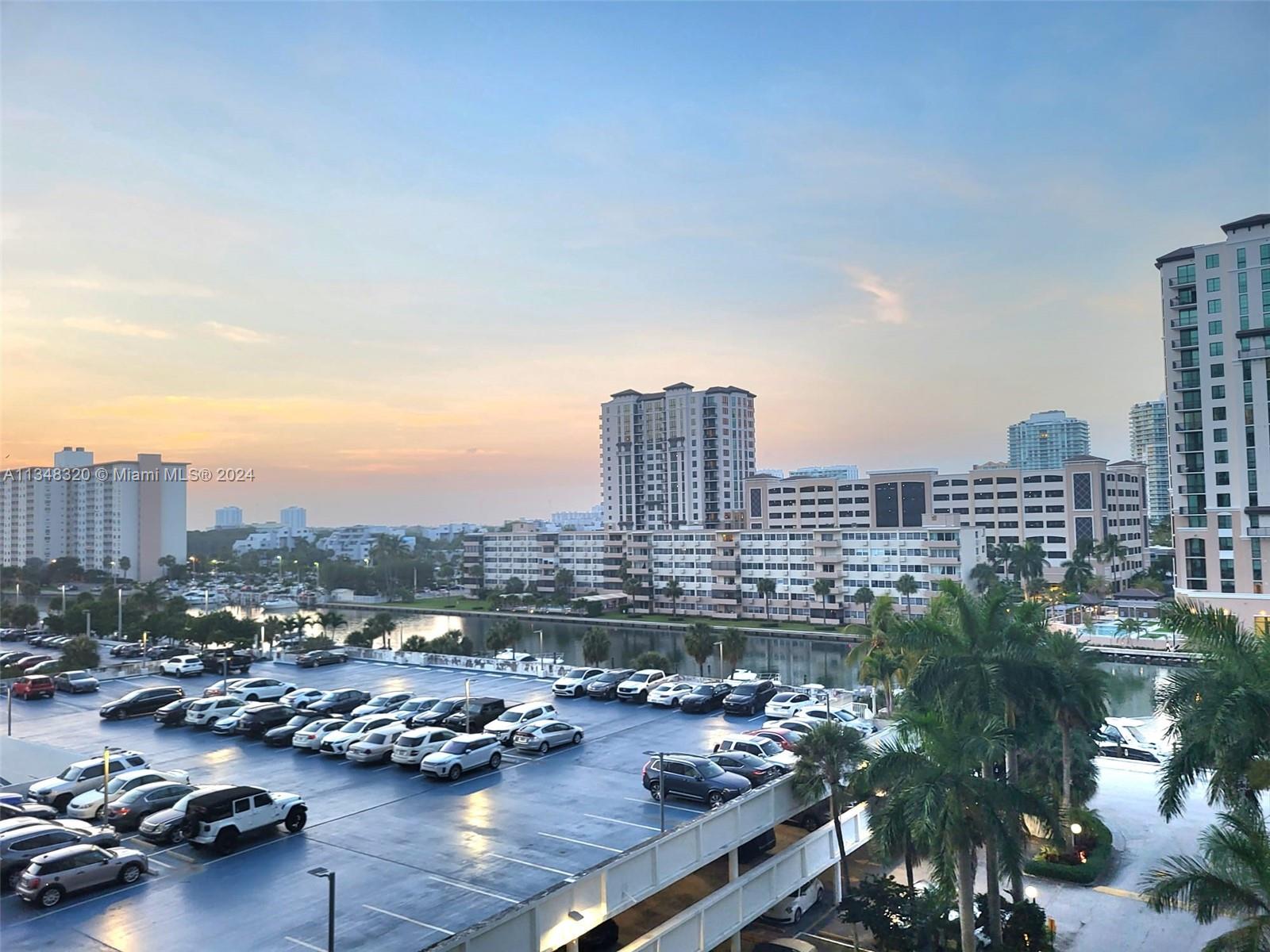 100 Bayview Dr, Sunny Isles Beach, FL, 33160 United States, 2 Bedrooms Bedrooms, ,2 BathroomsBathrooms,Residential,For Sale,Bayview Dr,A11348320