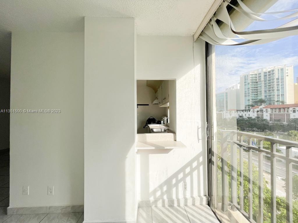 16909 Bay Rd, Sunny Isles Beach, FL, 33160 United States, 2 Bedrooms Bedrooms, ,2 BathroomsBathrooms,Residential,For Sale,Bay Rd,A11351500