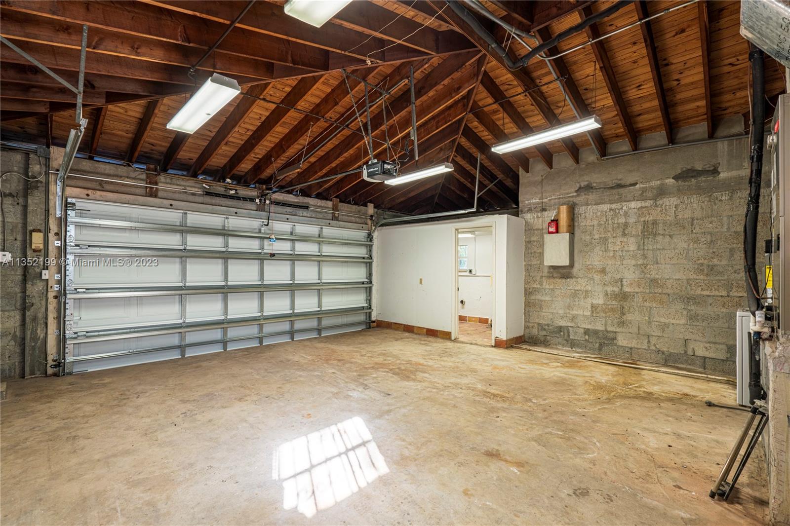 4756 Bay Point Rd, Miami, Florida 33137, 4 Bedrooms Bedrooms, ,3 BathroomsBathrooms,Residential,For Sale,4756 Bay Point Rd,A11352199