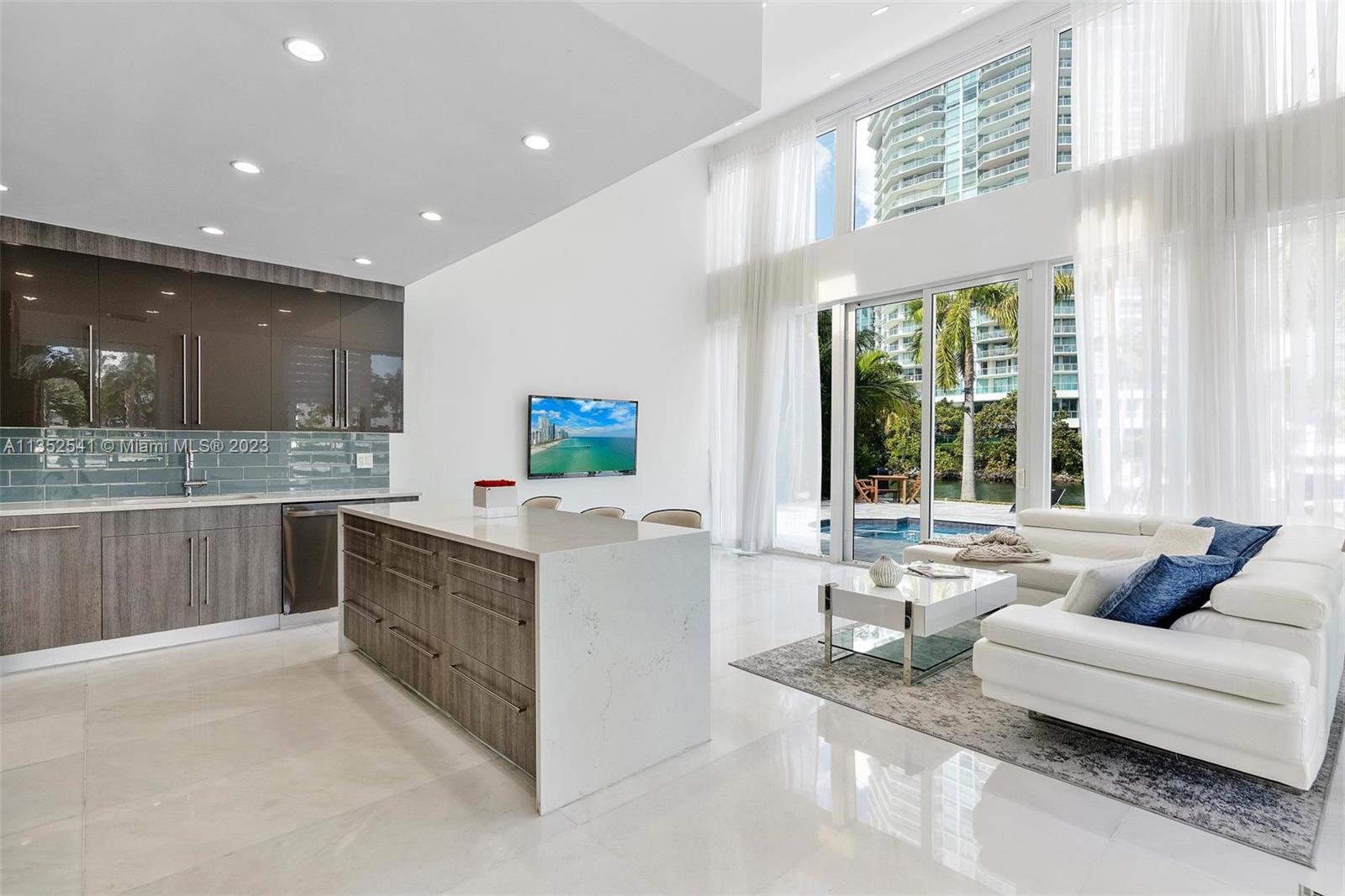 201 Atlantic Ave, Sunny Isles Beach, FL, 33160 United States, 4 Bedrooms Bedrooms, ,3 BathroomsBathrooms,Residential,For Sale,Atlantic Ave,A11352541