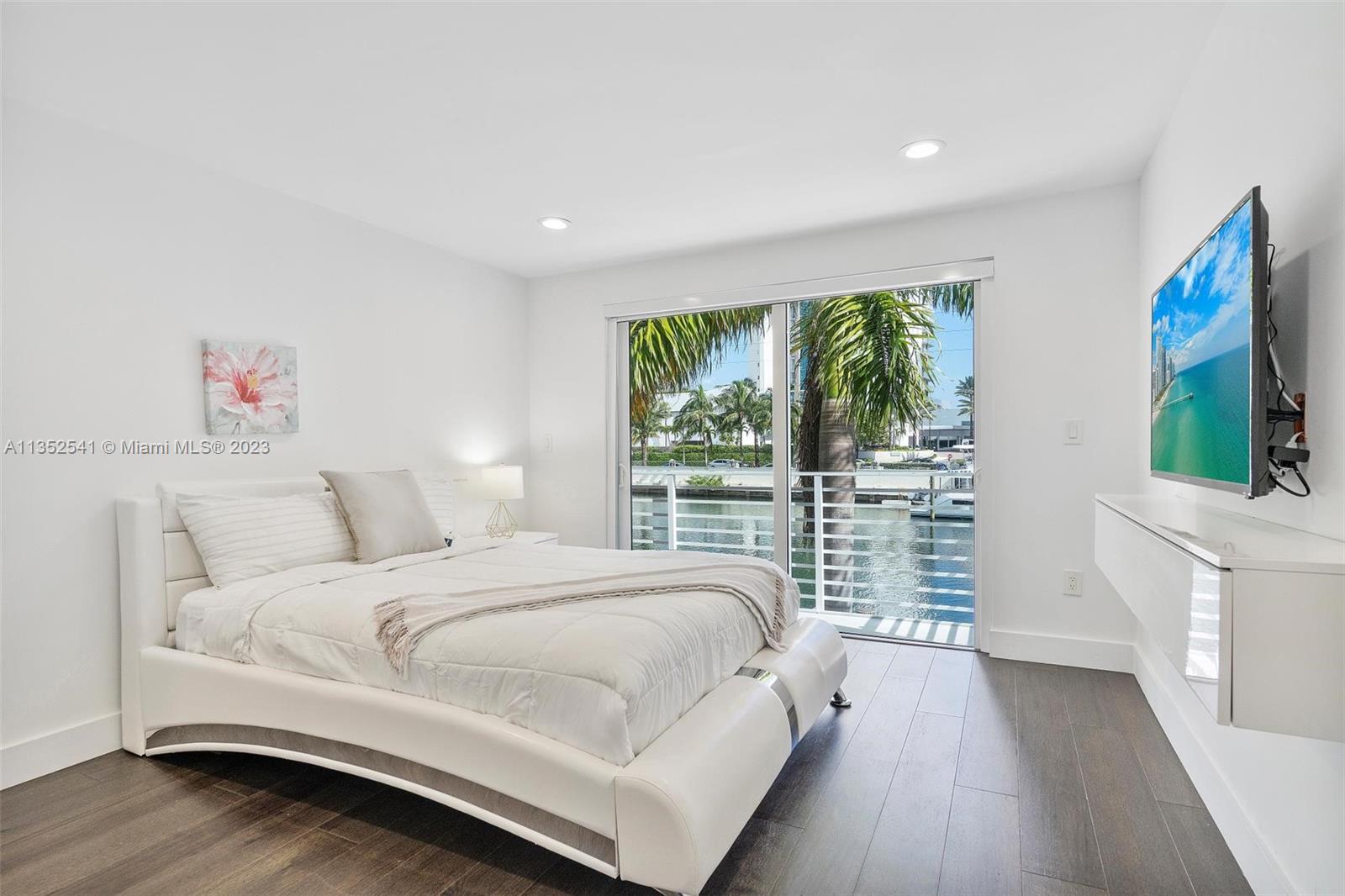 201 Atlantic Ave, Sunny Isles Beach, FL, 33160 United States, 4 Bedrooms Bedrooms, ,3 BathroomsBathrooms,Residential,For Sale,Atlantic Ave,A11352541