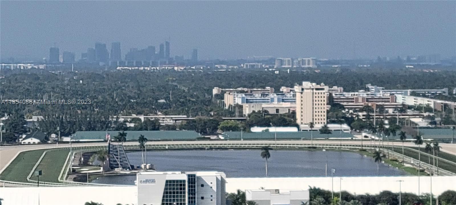 20379 Country Club Dr, Aventura, FL, 33180 United States, 1 Bedroom Bedrooms, ,1 BathroomBathrooms,Residential,For Sale,Country Club Dr,A11354068