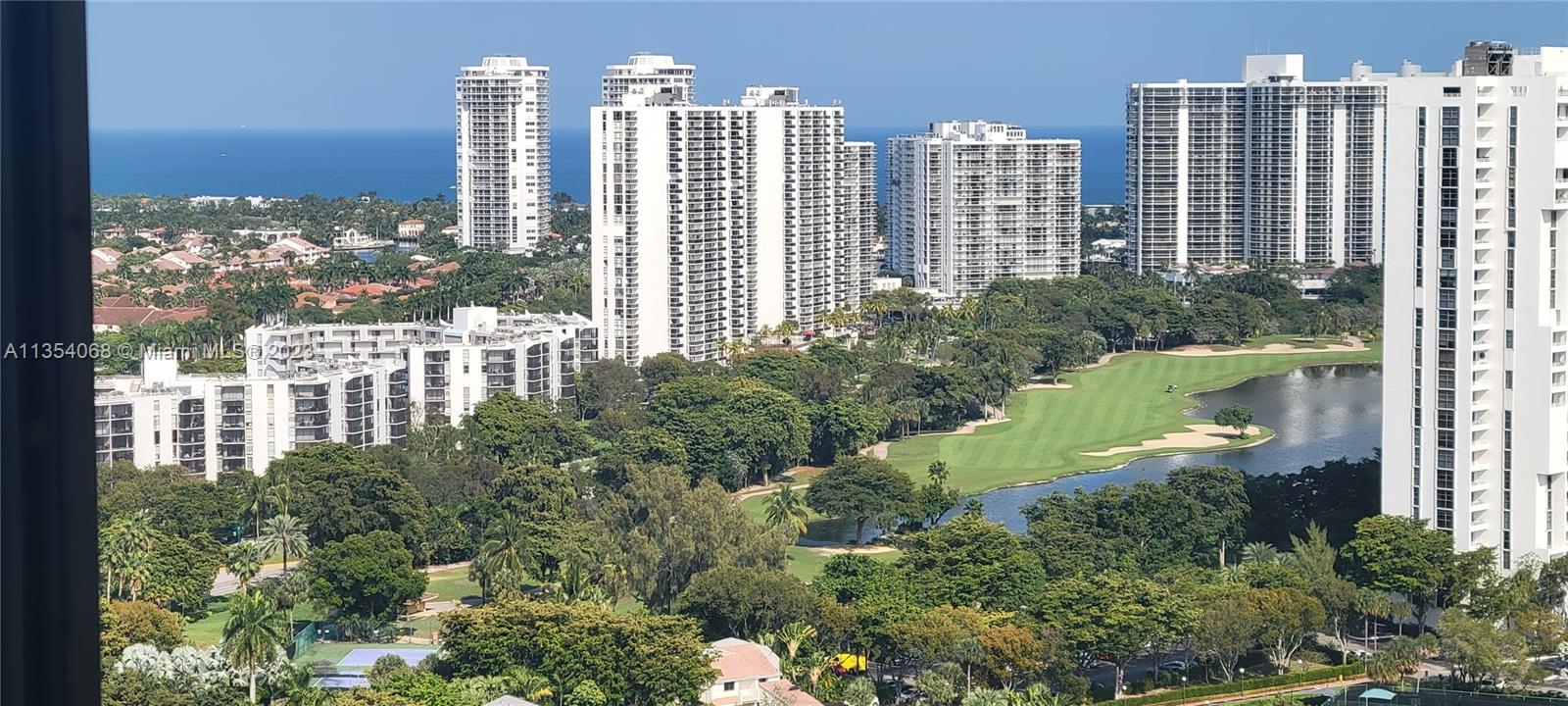 20379 Country Club Dr, Aventura, FL, 33180 United States, 1 Bedroom Bedrooms, ,1 BathroomBathrooms,Residential,For Sale,Country Club Dr,A11354068