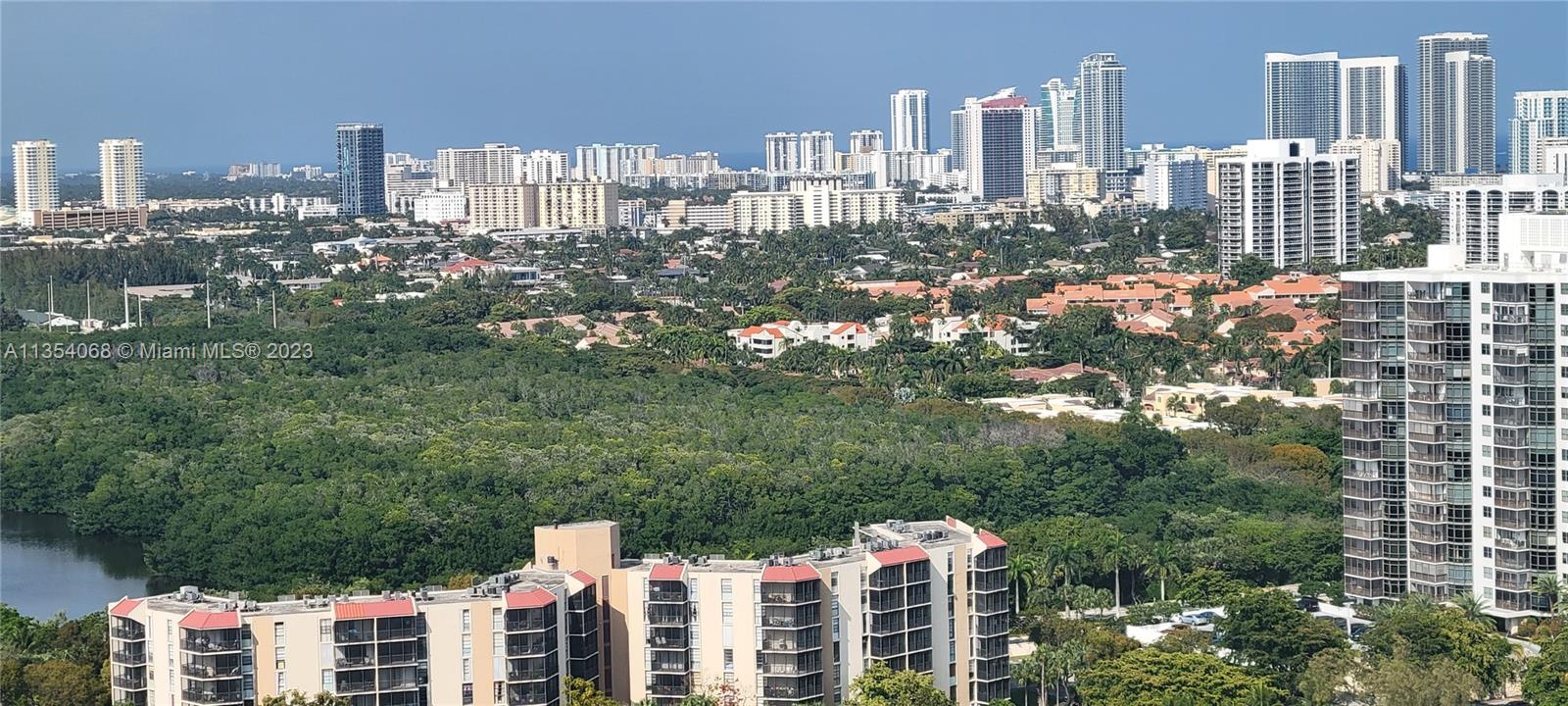 20379 Country Club Dr, Aventura, FL, 33180 United States, 1 Bedroom Bedrooms, ,1 BathroomBathrooms,Residential,For Sale,Country Club Dr,A11354068