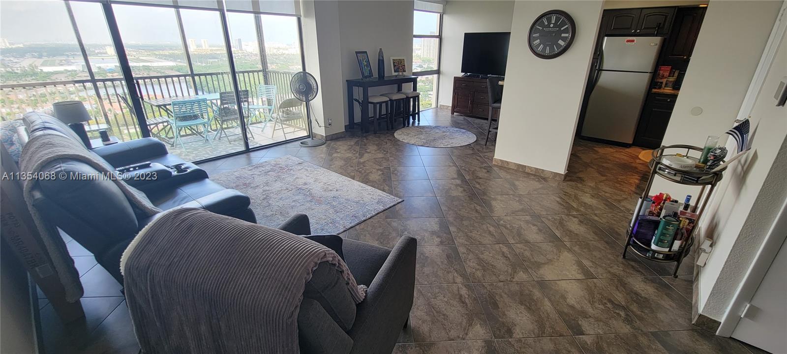 20379 Country Club Dr, Aventura, FL, 33180 United States, 1 Bedroom Bedrooms, ,1 BathroomBathrooms,Residential,For Sale,Country Club Dr,A11354068