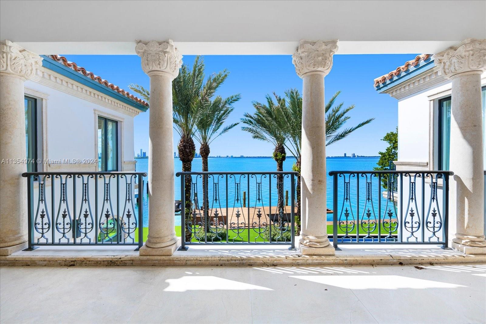 4340 N Bay Rd, Miami Beach, Florida 33140, 6 Bedrooms Bedrooms, ,6 BathroomsBathrooms,Residentiallease,For Rent,4340 N Bay Rd,A11354974