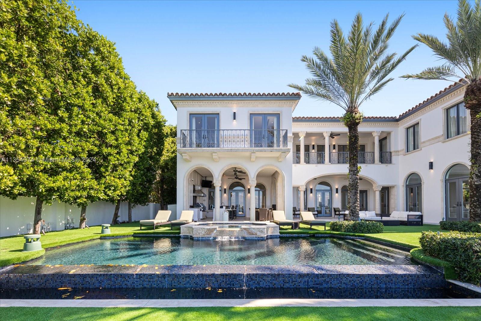 4340 N Bay Rd, Miami Beach, Florida 33140, 6 Bedrooms Bedrooms, ,6 BathroomsBathrooms,Residentiallease,For Rent,4340 N Bay Rd,A11354974