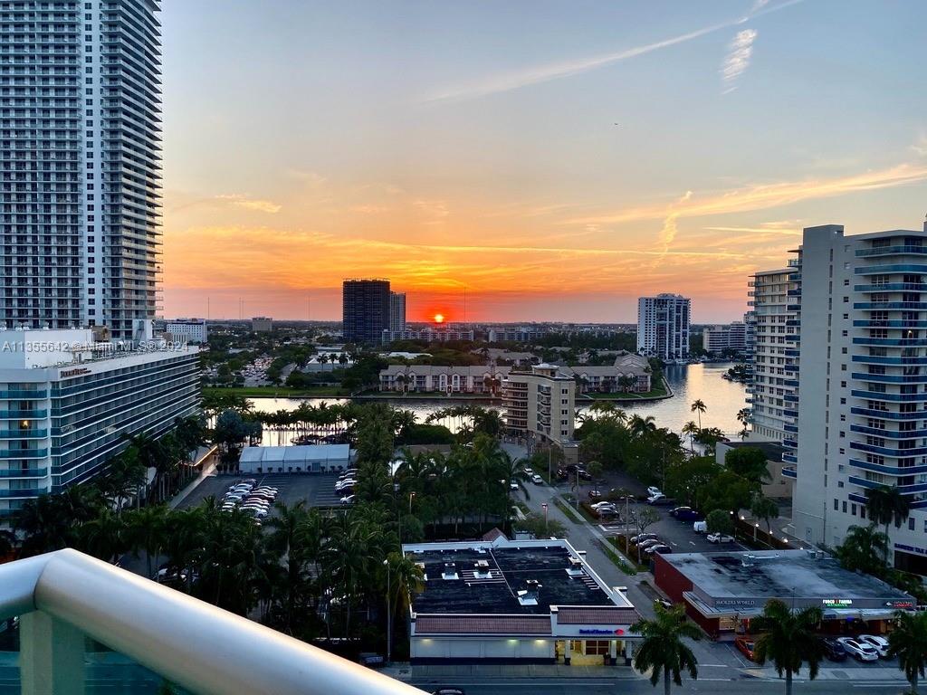 3901 S Ocean Dr 14P, Hollywood, Florida 33019, 2 Bedrooms Bedrooms, ,2 BathroomsBathrooms,Residential,For Sale,3901 S Ocean Dr 14P,A11355642
