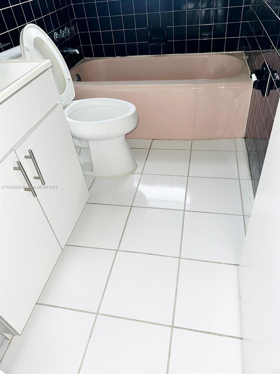 625 Dayton Cir, Fort Lauderdale, FL, 33312 United States, 2 Bedrooms Bedrooms, ,2 BathroomsBathrooms,Residential,For Sale,Dayton Cir,A11355808