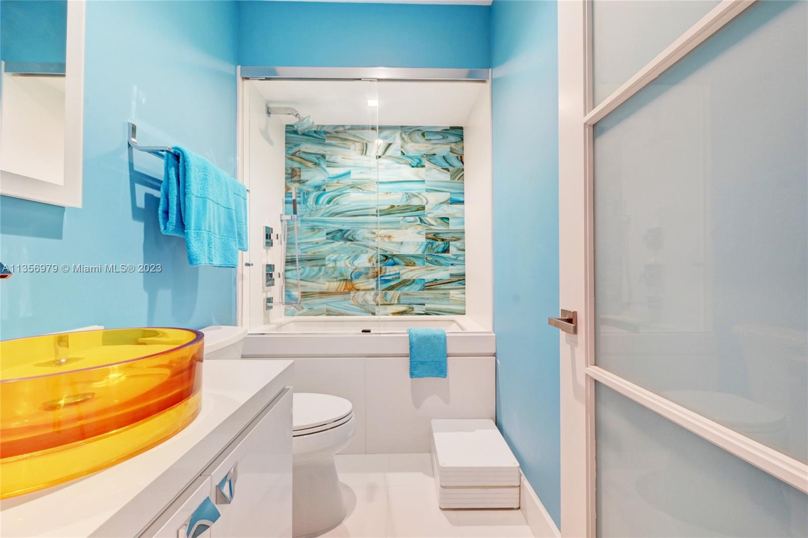 3180 S Ocean Dr 116, Hallandale Beach, Florida 33009, 2 Bedrooms Bedrooms, ,2 BathroomsBathrooms,Residential,For Sale,3180 S Ocean Dr 116,A11356979