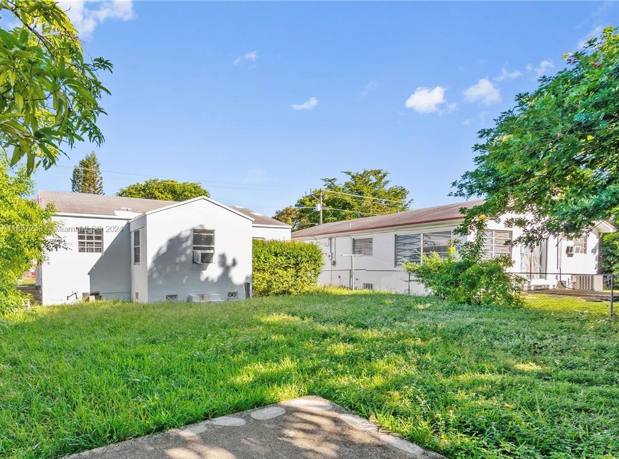 260 NW 43rd St, Miami, Florida 33127, 2 Bedrooms Bedrooms, ,1 BathroomBathrooms,Residential,For Sale,260 NW 43rd St,A11357239