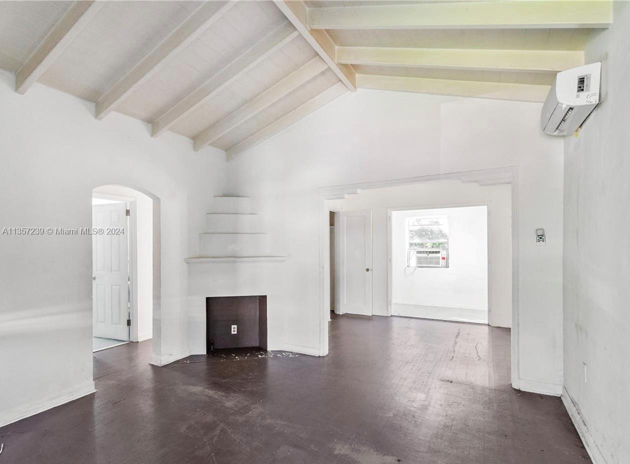 260 NW 43rd St, Miami, Florida 33127, 2 Bedrooms Bedrooms, ,1 BathroomBathrooms,Residential,For Sale,260 NW 43rd St,A11357239