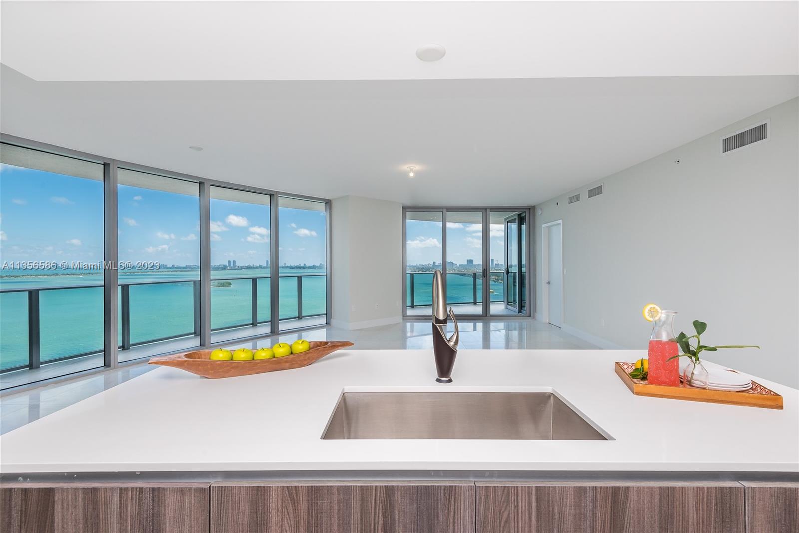 488 NE 18th St 4515, Miami, Florida 33132, 3 Bedrooms Bedrooms, ,4 BathroomsBathrooms,Residential,For Sale,488 NE 18th St 4515,A11356586