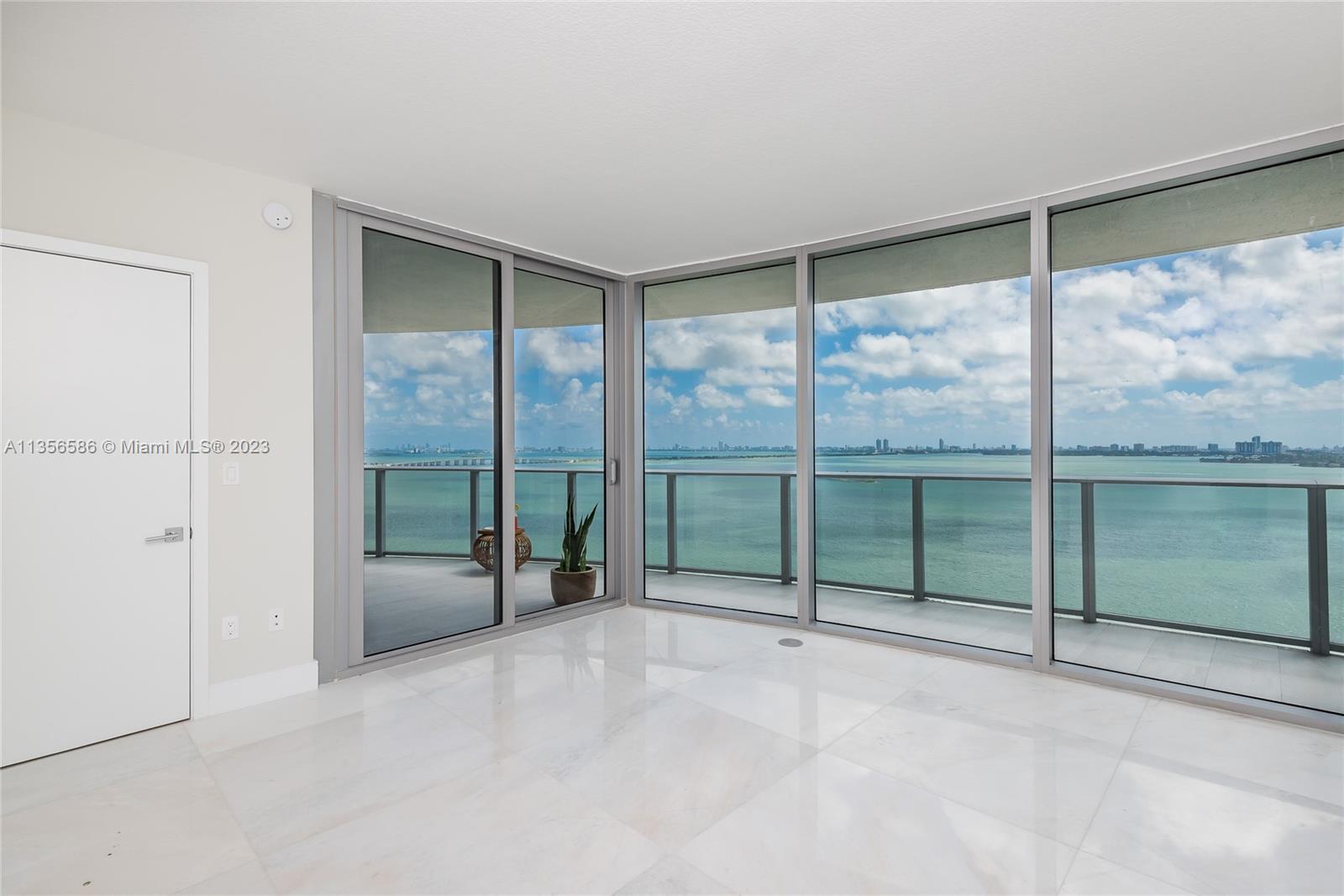 488 NE 18th St 4515, Miami, Florida 33132, 3 Bedrooms Bedrooms, ,4 BathroomsBathrooms,Residential,For Sale,488 NE 18th St 4515,A11356586