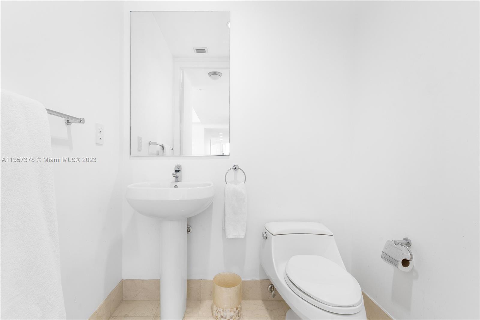 18101 Collins Ave, Sunny Isles Beach, FL, 33160 United States, 3 Bedrooms Bedrooms, ,3 BathroomsBathrooms,Residential,For Sale,Collins Ave,A11357378