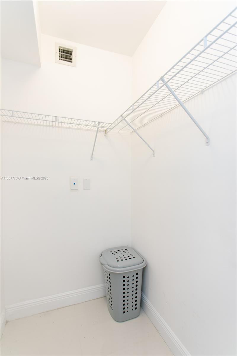 6365 Collins Ave 806, Miami Beach, Florida 33141, 1 Bedroom Bedrooms, ,1 BathroomBathrooms,Residential,For Sale,6365 Collins Ave 806,A11357776