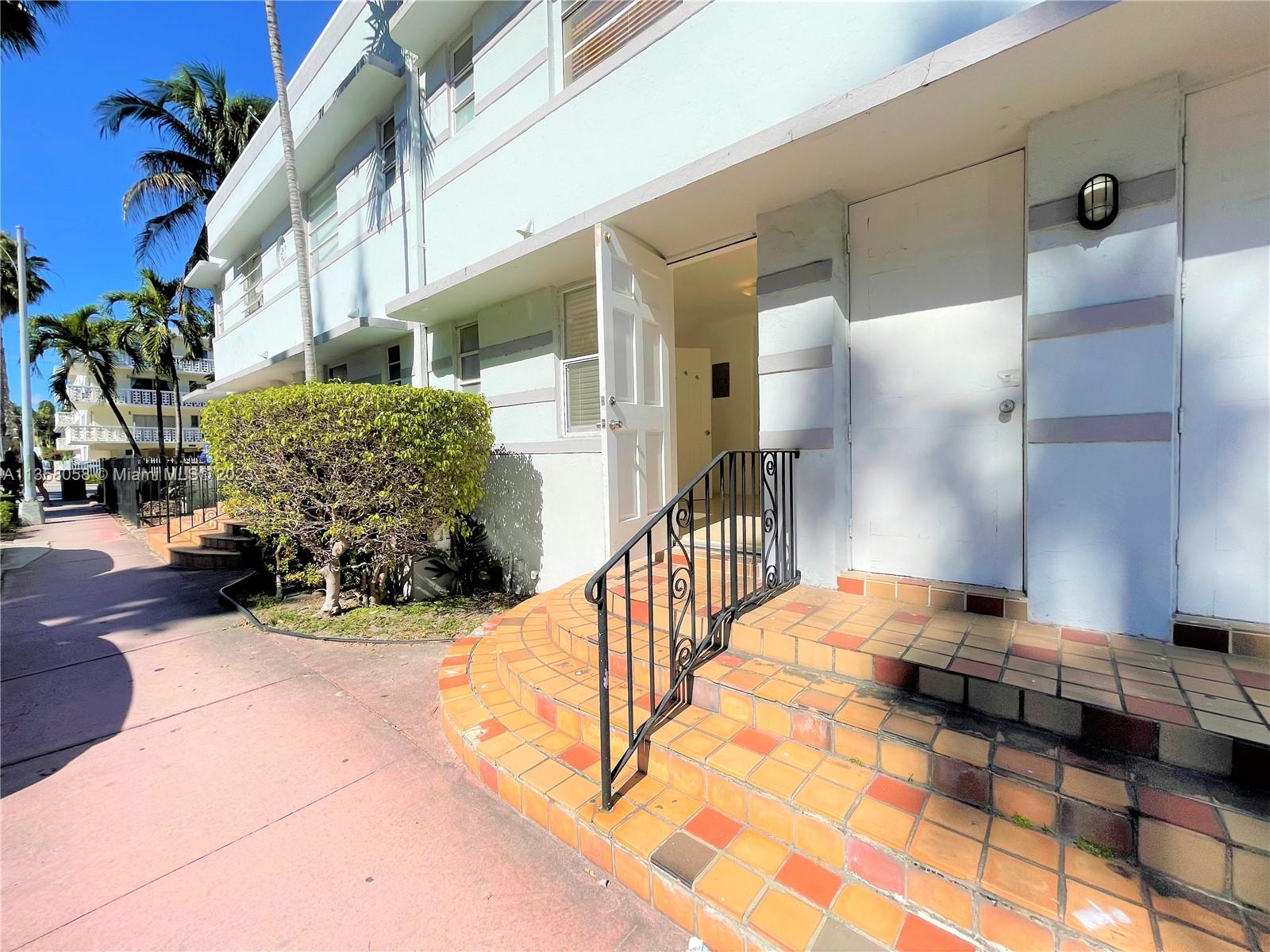 901 Euclid Ave 5, Miami Beach, Florida 33139, 1 Bedroom Bedrooms, ,1 BathroomBathrooms,Residential,For Sale,901 Euclid Ave 5,A11358058