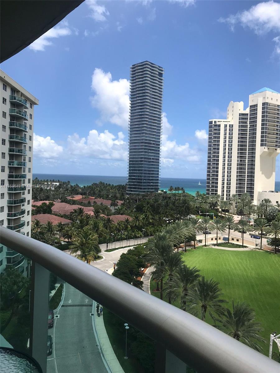 19370 Collins Ave, Sunny Isles Beach, FL, 33160 United States, 1 Bedroom Bedrooms, ,1 BathroomBathrooms,Residential,For Sale,Collins Ave,A11359649