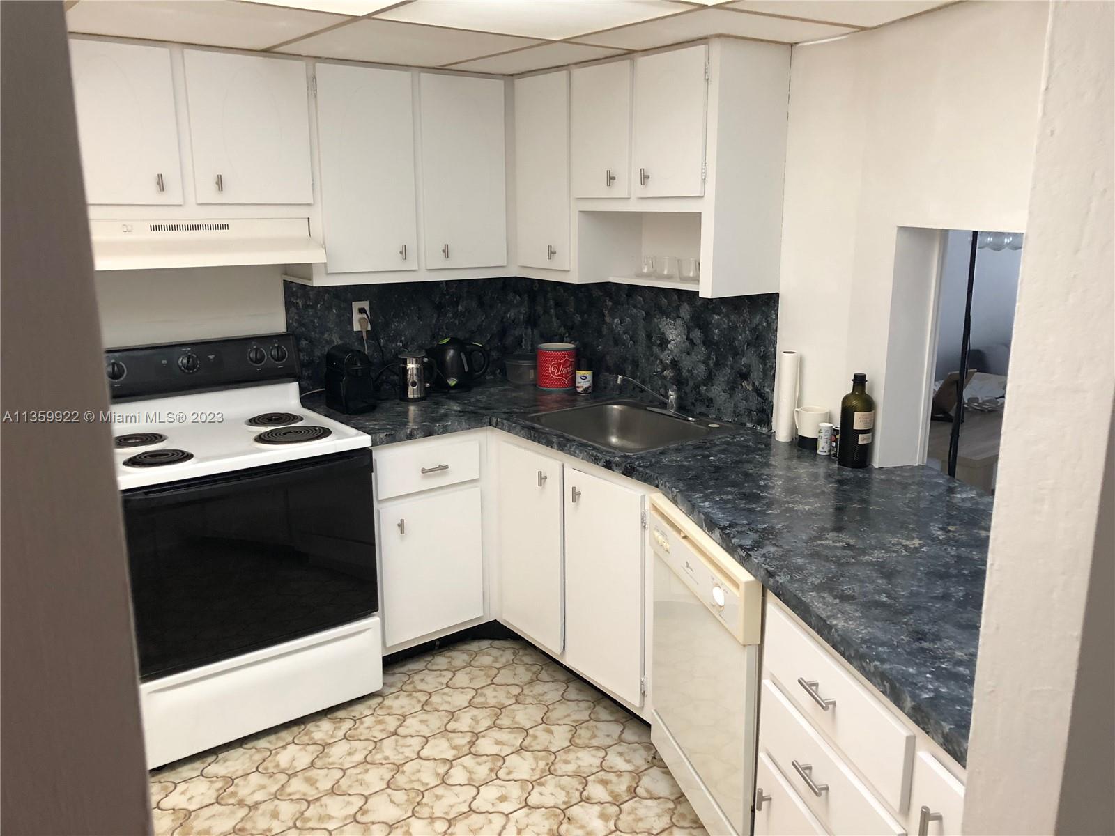 1750 191st St, Miami, FL, 33179 United States, 1 Bedroom Bedrooms, ,1 BathroomBathrooms,Residential,For Sale,191st St,A11359922