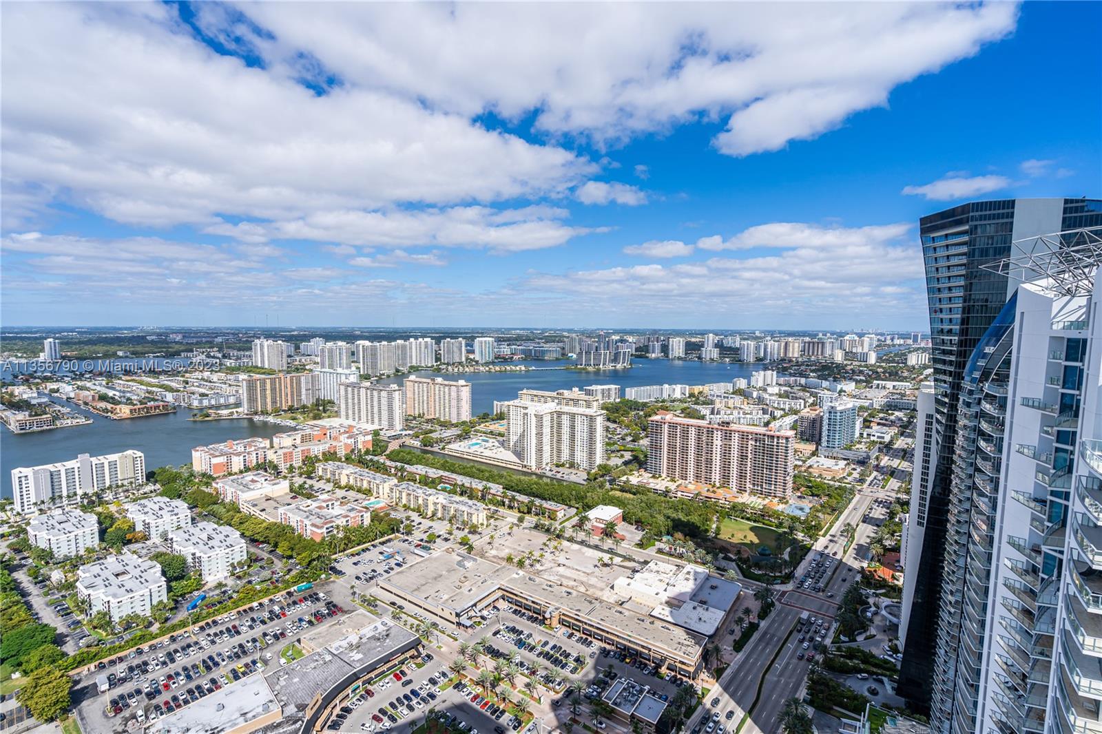 Sunny Isles Beach, FL, 33160 United States, 3 Bedrooms Bedrooms, ,4 BathroomsBathrooms,Residential,For Sale,A11356790