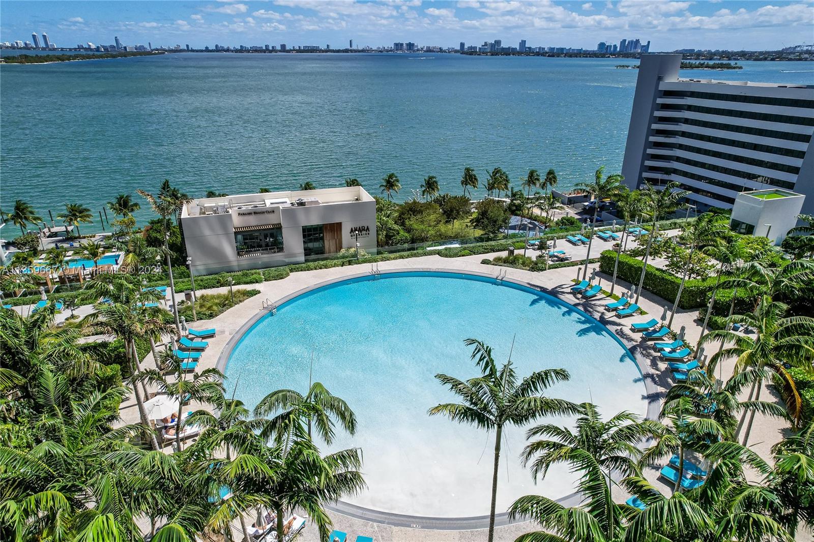 650 32nd St, Miami, FL, 33137 United States, 3 Bedrooms Bedrooms, ,4 BathroomsBathrooms,Residential,For Sale,32nd St,A11359667