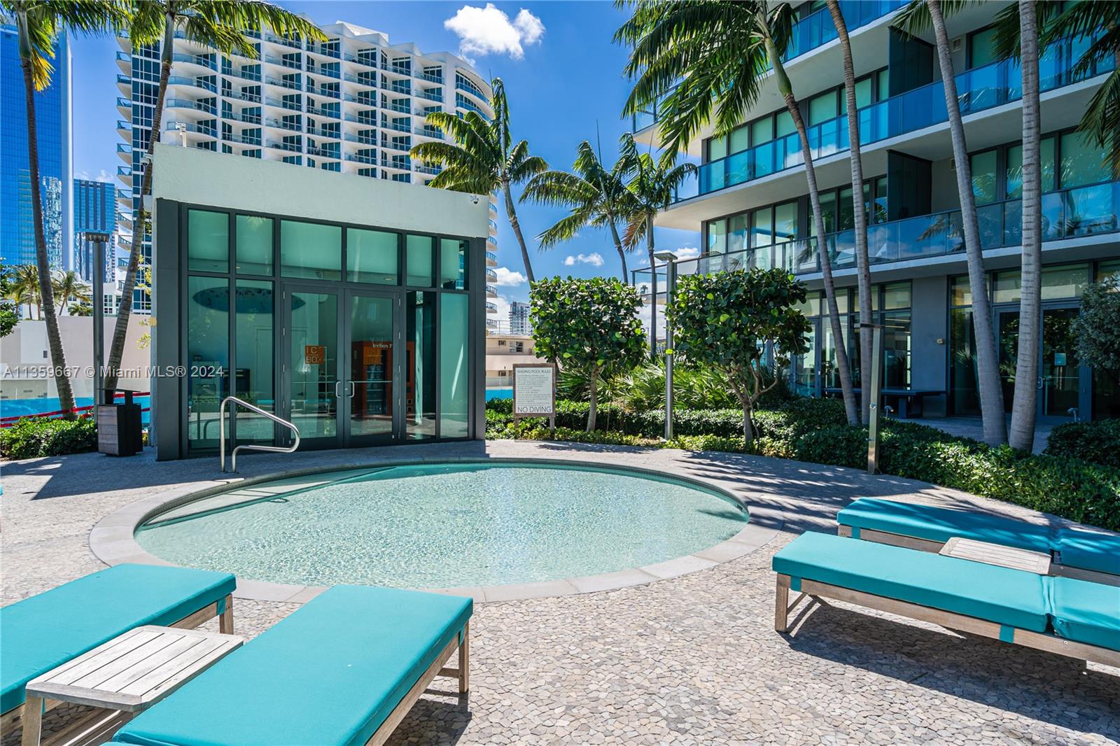 650 32nd St, Miami, FL, 33137 United States, 3 Bedrooms Bedrooms, ,4 BathroomsBathrooms,Residential,For Sale,32nd St,A11359667