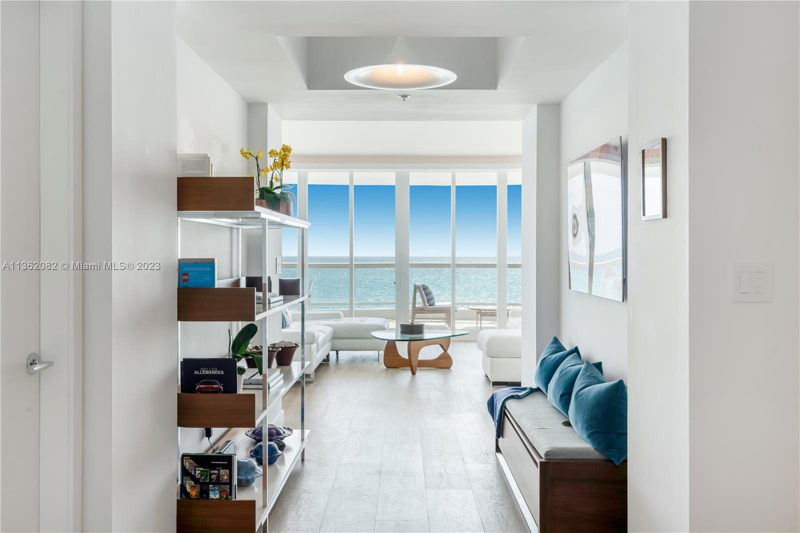 4201 Collins Ave, Miami Beach, FL, 33140 United States, 3 Bedrooms Bedrooms, ,3 BathroomsBathrooms,Residential,For Sale,Collins Ave,A11362082