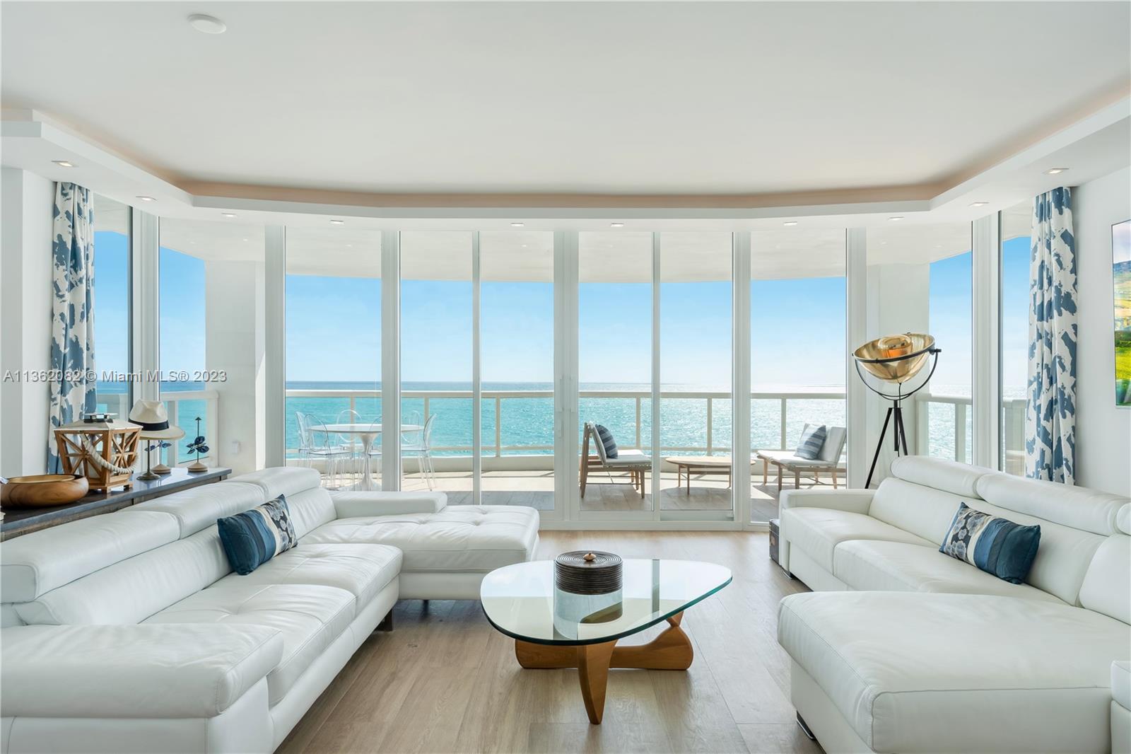 4201 Collins Ave, Miami Beach, FL, 33140 United States, 3 Bedrooms Bedrooms, ,3 BathroomsBathrooms,Residential,For Sale,Collins Ave,A11362082