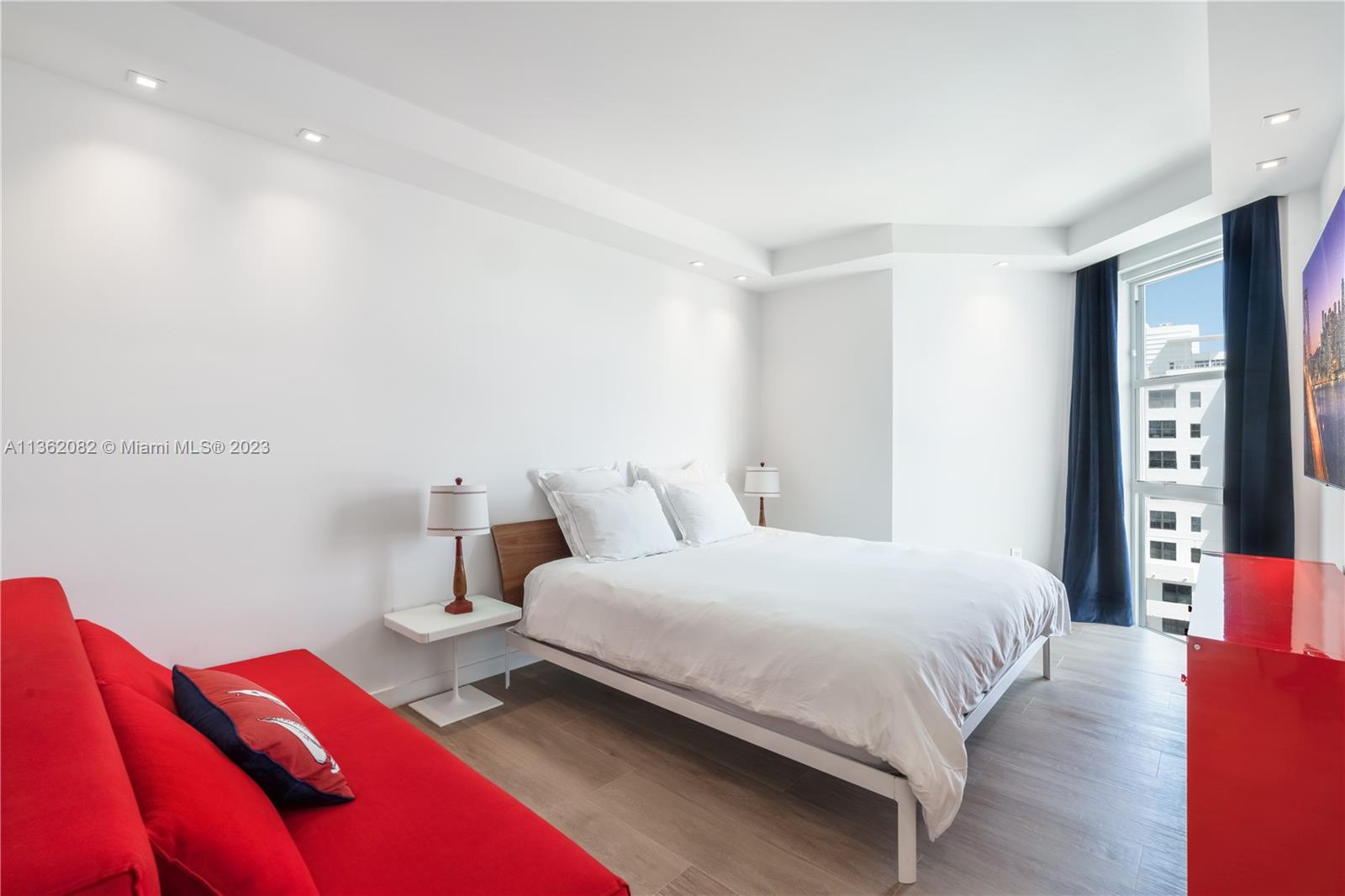 4201 Collins Ave, Miami Beach, FL, 33140 United States, 3 Bedrooms Bedrooms, ,3 BathroomsBathrooms,Residential,For Sale,Collins Ave,A11362082