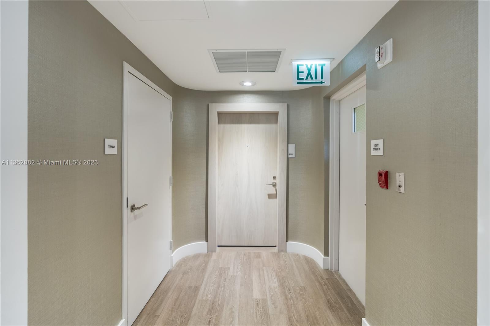 4201 Collins Ave, Miami Beach, FL, 33140 United States, 3 Bedrooms Bedrooms, ,3 BathroomsBathrooms,Residential,For Sale,Collins Ave,A11362082