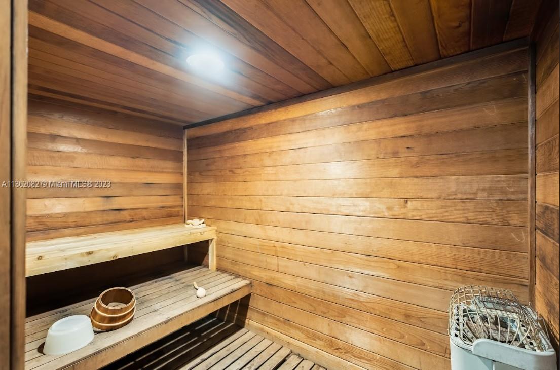 4201 Collins Ave, Miami Beach, FL, 33140 United States, 3 Bedrooms Bedrooms, ,3 BathroomsBathrooms,Residential,For Sale,Collins Ave,A11362082