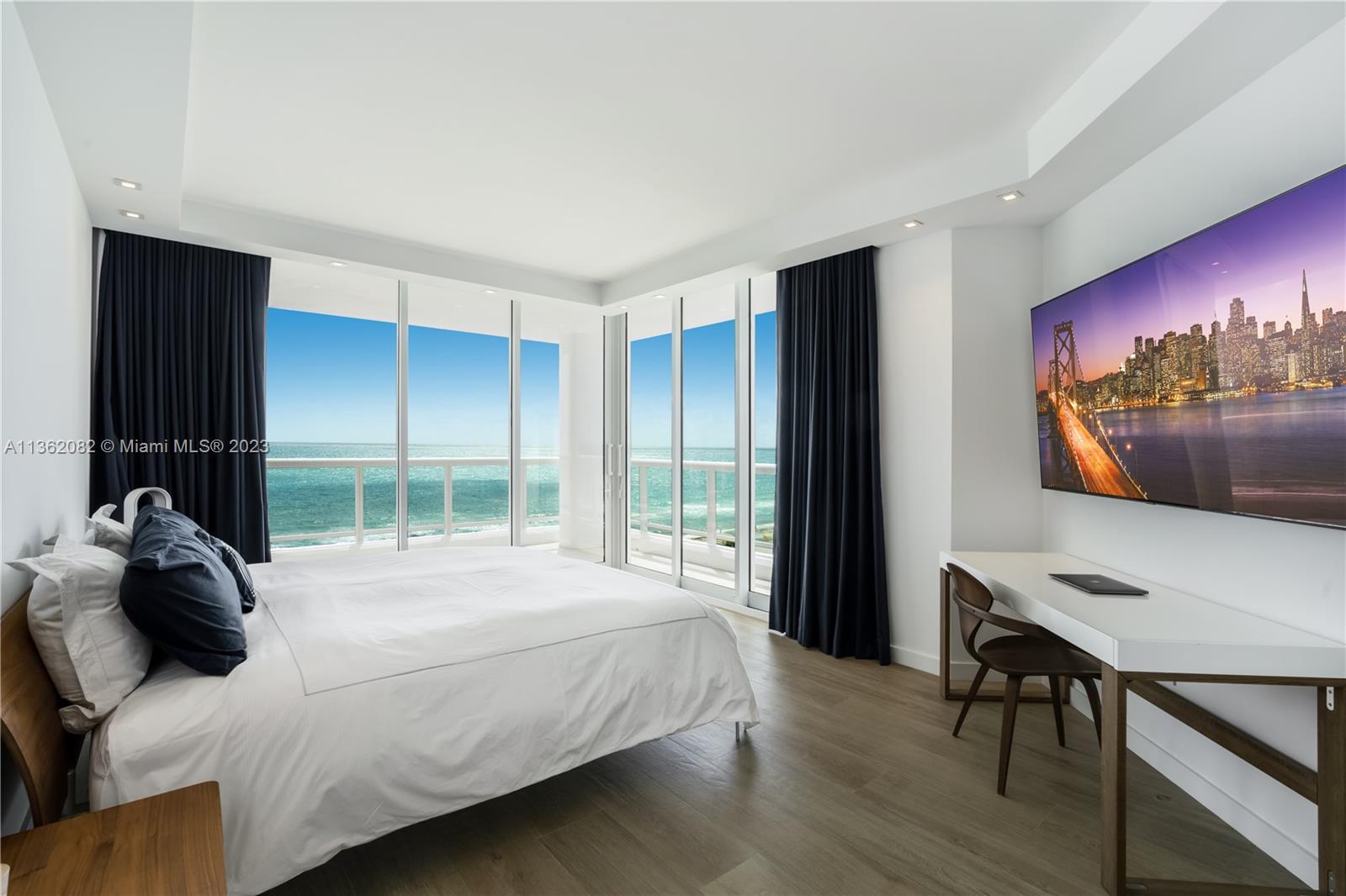 4201 Collins Ave, Miami Beach, FL, 33140 United States, 3 Bedrooms Bedrooms, ,3 BathroomsBathrooms,Residential,For Sale,Collins Ave,A11362082